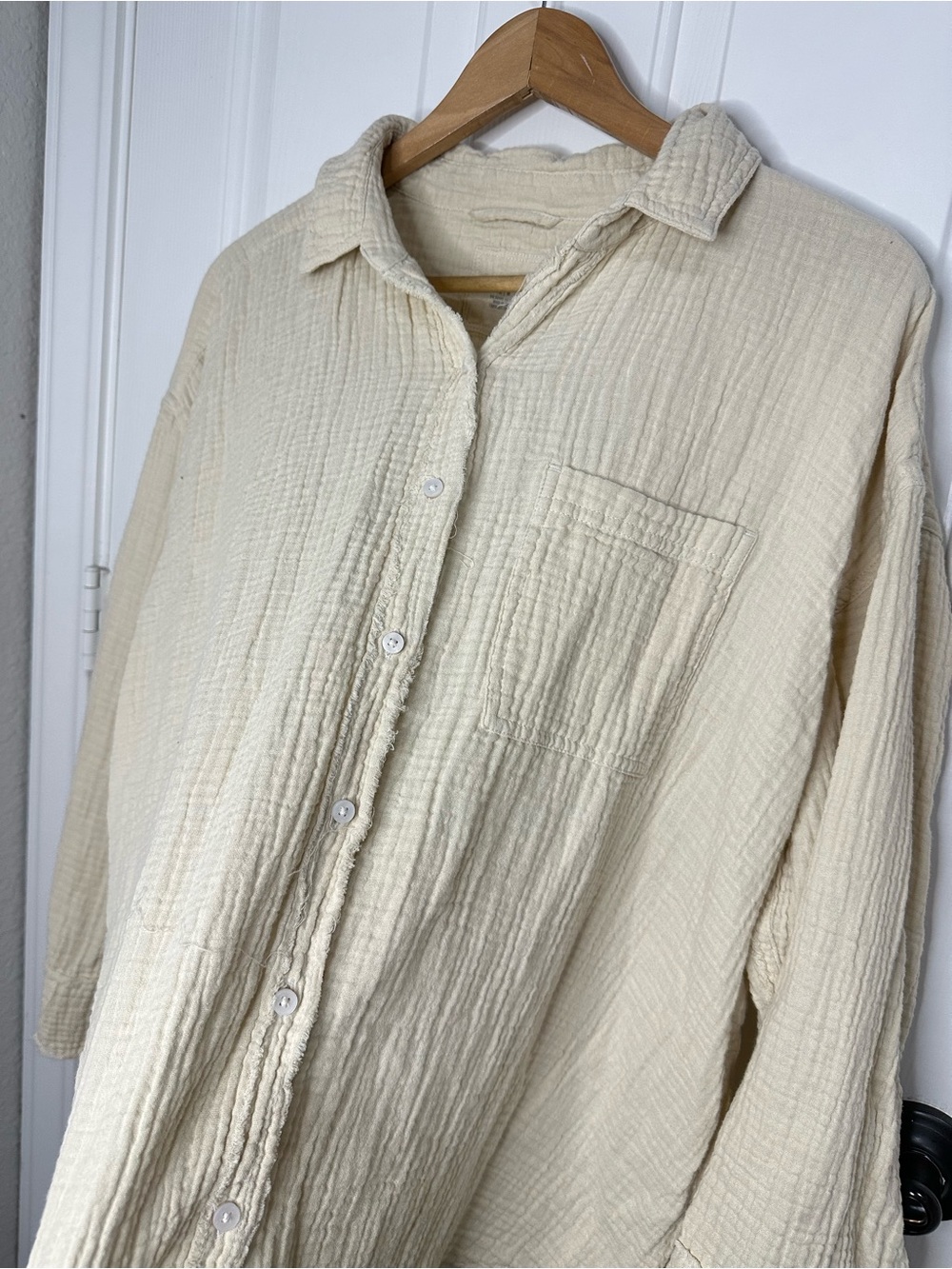 Aerie Soft Oat 100% Cotton Oversized Gauzy Coverup Shirt Sz M Coastal Minimalist - Picture 5 of 10